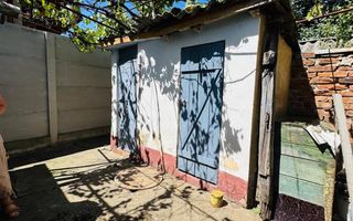 Casa singur in curte Iosia - Poză 7