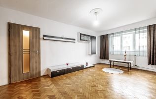 Apartament cu 2 camere, etaj 2 – Piața UTA