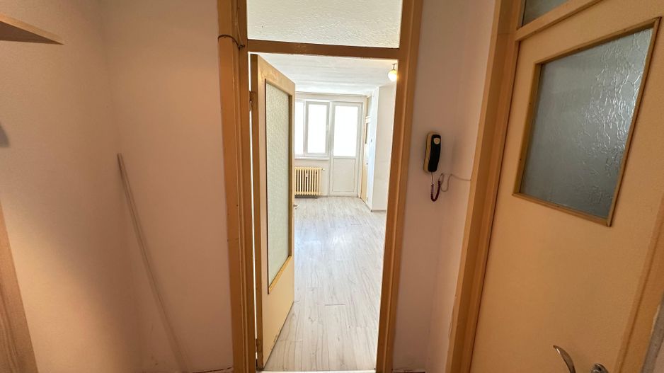 Garsoniera Delfinului 30 mp - Poză 12