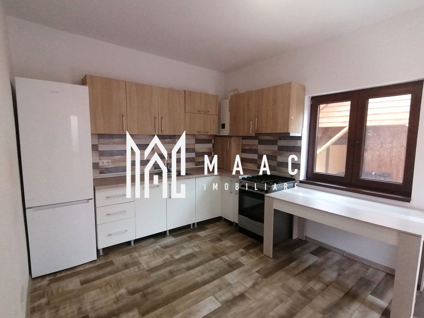 Casa individuala 5 camere I 2 bai I Garaj I Lazaret - Poză 12