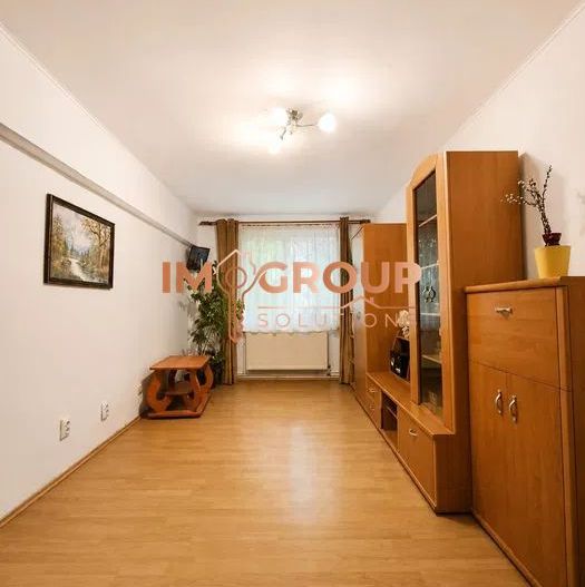 Frumoasa - 3 Camere Decomandat - Etaj 2 - Bloc 1980- 71Mp - Poză 2