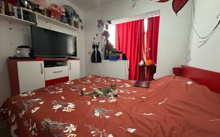 4 camere | etaj intermediar | centrala proprie | mobilat si utilat | boxa | - Poză 11