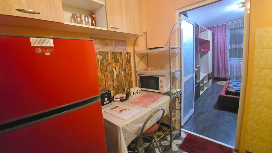 Garsoniera recent renovata,zona centrala,et.1,Tig 1 - Poză 4