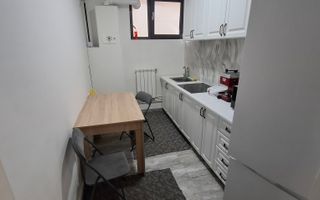 Garsoniera de vanzare Bacău, lângă Casa de Cultură - Poză 2