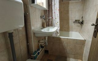 Apartament cu 2 camere in zona Dambu - Poză 6