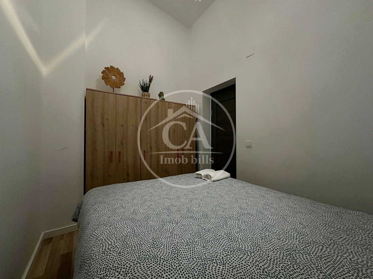 Casa de vanzare cu 3 camere zona Centrala, Oradea - Poză 8