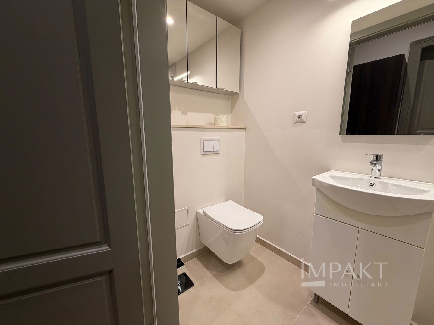 Apartament lux, lângă Casa de Cultură a Studenților! - Poză 8