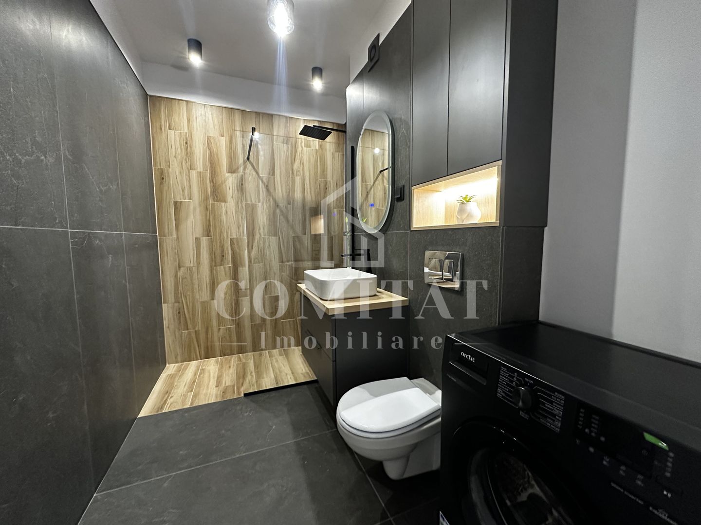 Apartament ultrafinisat | Loc de parcare | Zona Spitalului Regional - Poză 9