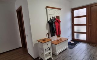1/2 duplex mobilat, utilat, 4 camere, 210 mp teren, Ampoi 3 - Poză 3