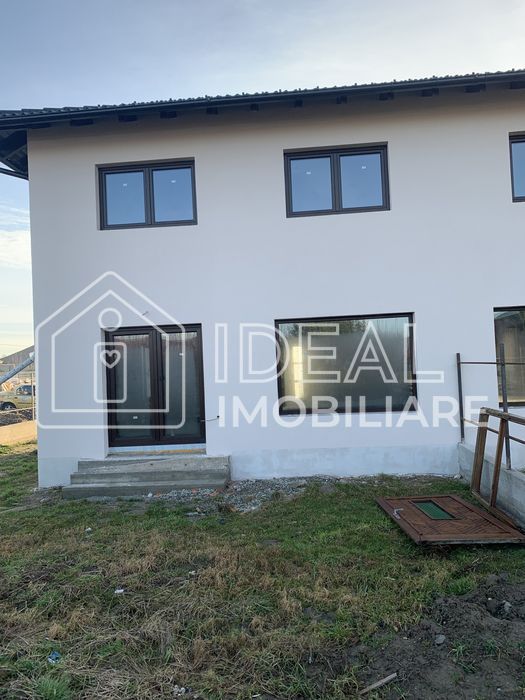 Duplex modern 4 Camere si 270 mp curte, in Cristian-Comision 0% - Poză 2