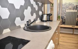 OCAZIE APARTAMENT CU LICENTA AIRBNB NORTH LIVING 100% CENTRUL ISTORIC - Poză 7