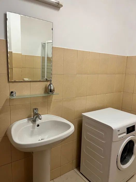 Apartament 3 Camere | 90 Mp+ 2 Balcoane + Parcare + Beci - Poză 7