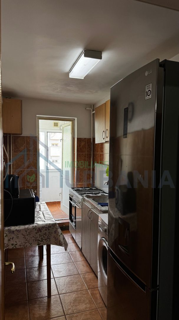 Caut 2 Colege de apartament Iasi 2 min de UMF - Poză 1