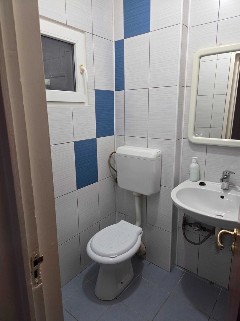 De vanzare apartament 3 camere Gorjului - Poză 7