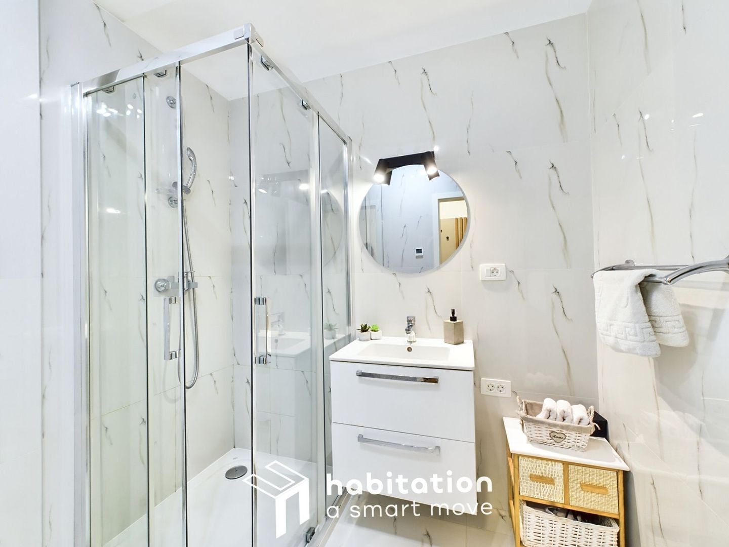 Tur virtual- 2 camere, elegant, terasa 22 mp,  Central - Take Ionescu - Poză 13