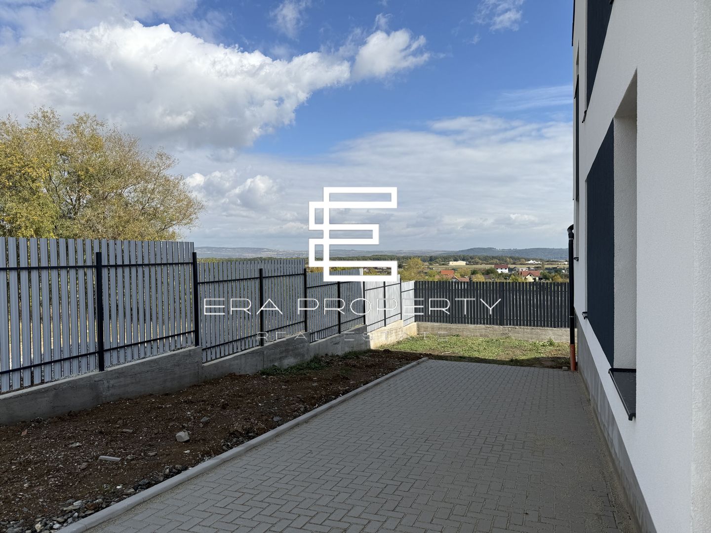 Casă nouă, cu pivniță, pod și 3 dormitoare – situată pe colț - Cisnadie - Poză 5