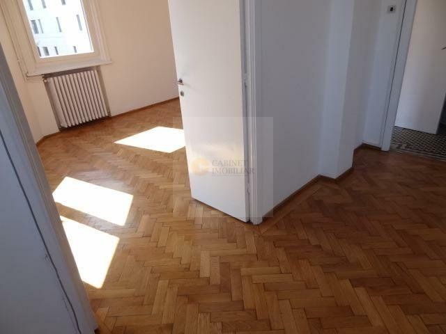 Calea Victoriei Oportunitate afacere constructie de bloc nou cu spatii generoase - Poză 13