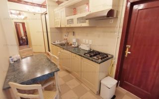 Vanzare apartament doua camere Piata Roamana Amzei - Poză 14