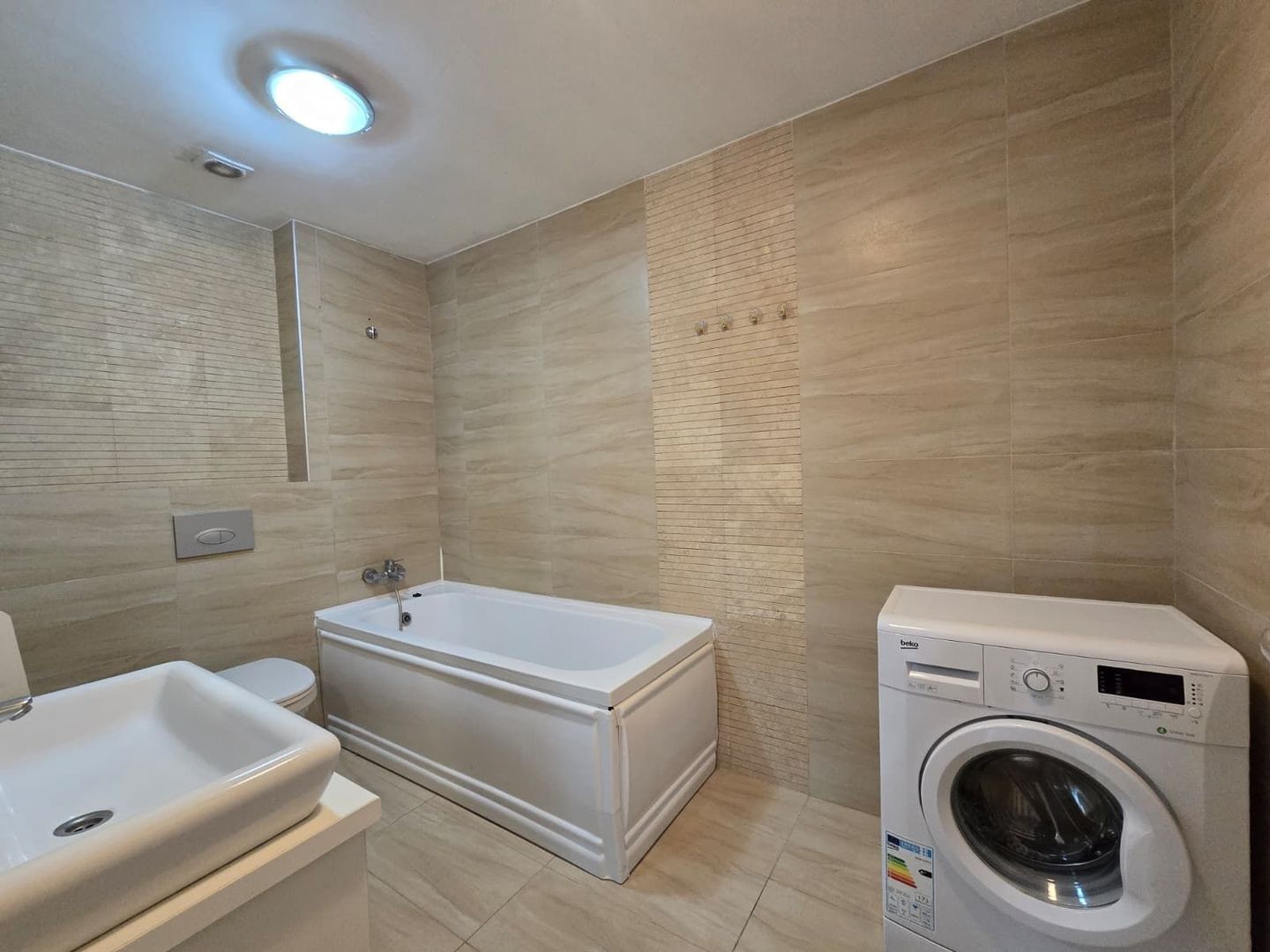 COSMOPOLIS - Apartament cu 2 camere tip studio, mobilat si utilat. - Poză 10