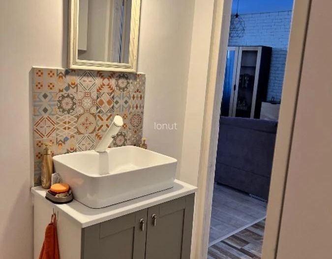 Oferim spre inchiriere casa/vila 4 camere - Poză 3