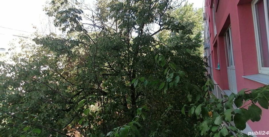 Apartament Centrala Boxa Metrou 1 Decembrie Bloc Reabilitat Termic - Poză 5