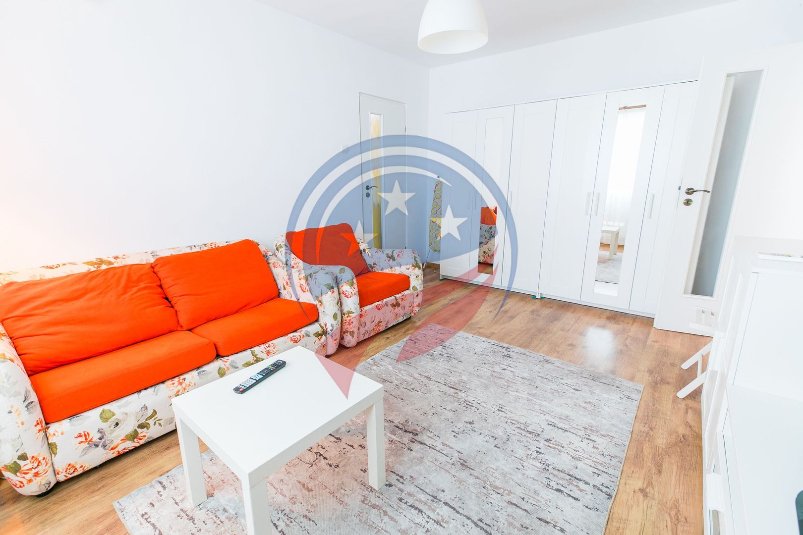 APARTAMENT 3 CAMERE , ETAJ 3, CRAIOVITA - ORIZONT - Poză 1