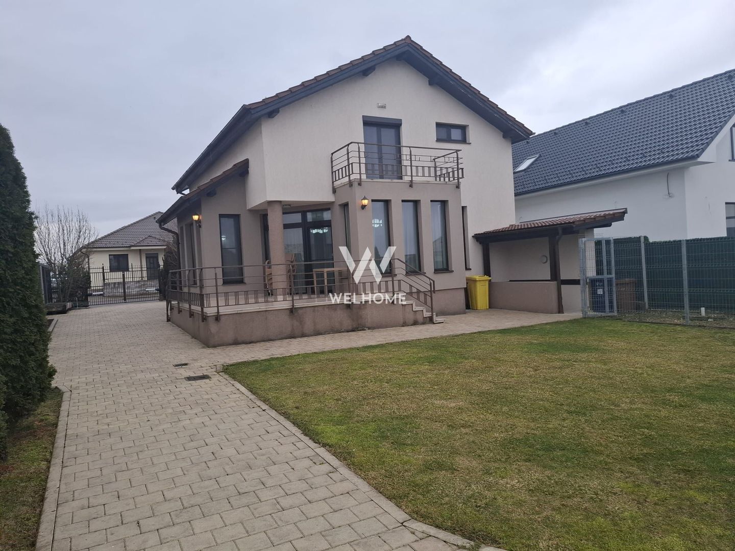 Casa individuala cu pivnita in Sura Mica, zona Salii de sport - Sibiu - Poză 15