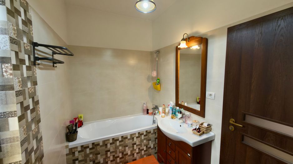 Casa tip duplex, 5 camere, Mogosoaia, P+1+Pod ! - Poză 30