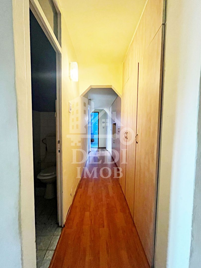 Apartament cu 3 camere de inchiriat, zona Rogerius, Oradea - Poză 11