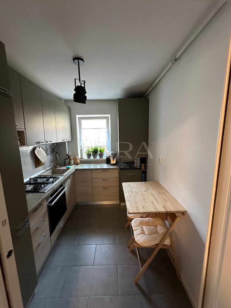 Vanzare apartament 3 camere, Gruia. - Poză 4