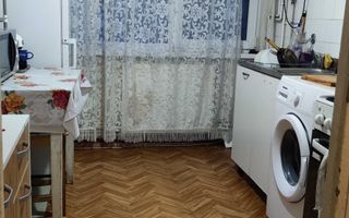 Apartament 3 camere de închiriat – Cornisa - Poză 1