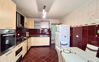 De Vanzare Casa   Zona Metro Voluntari - Poză 5