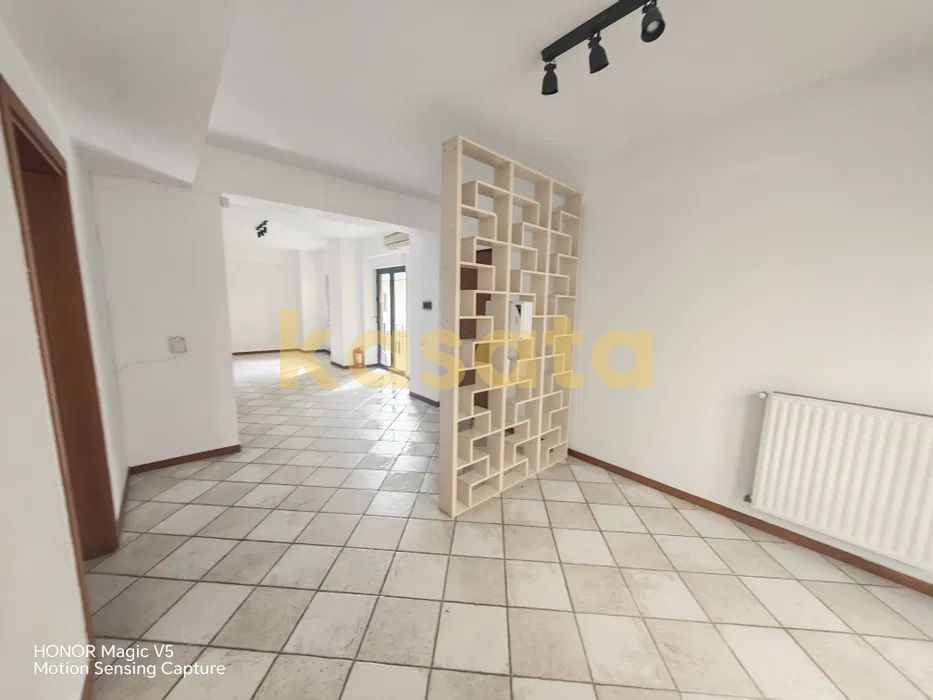 Apartament spațios 4 camere de închiriat – Zona Domenii, București - Poză 1