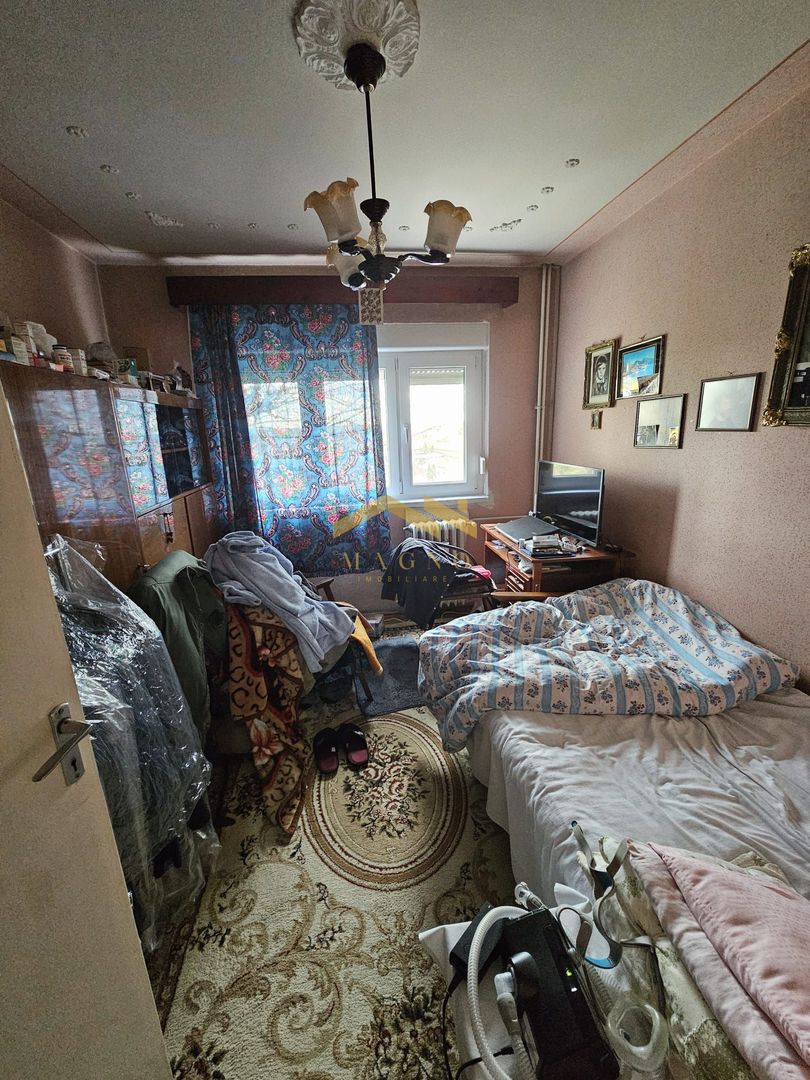 Aprartament 3 camare confort 1 zona Vlaicu - Poză 4