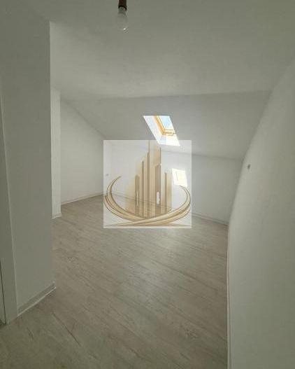 Duplex modern, 4 cam, 2 bai | 120 mp utili | Teren 336 mp | 2 fronturi - Poză 3