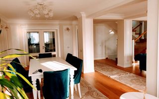 Casa de lux, 1000 mp teren, toate utilitatile, cartierul Cetate - Poză 8