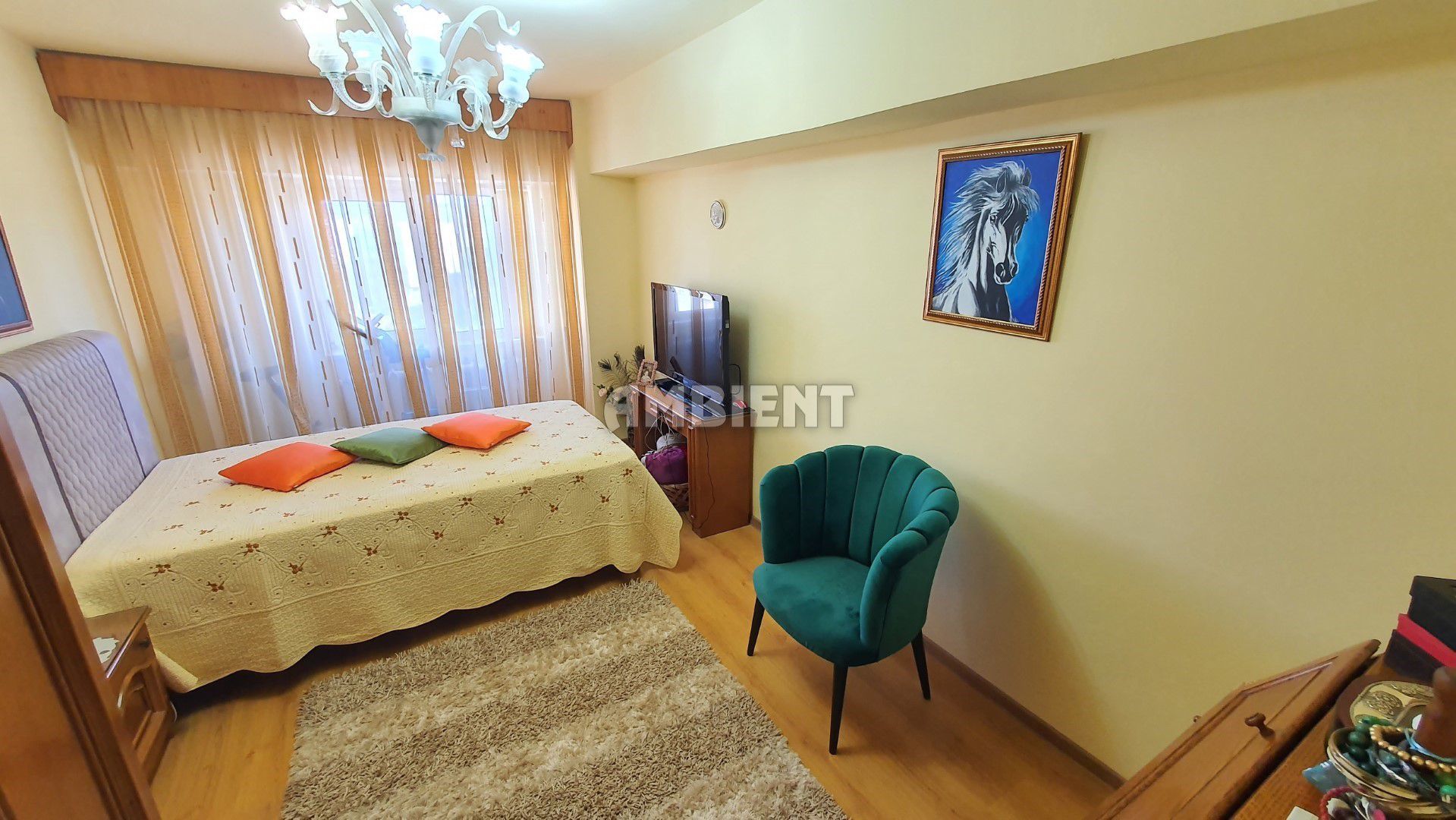 Apartament 4 camere, etaj 6, zona TRAIAN; - Poză 3