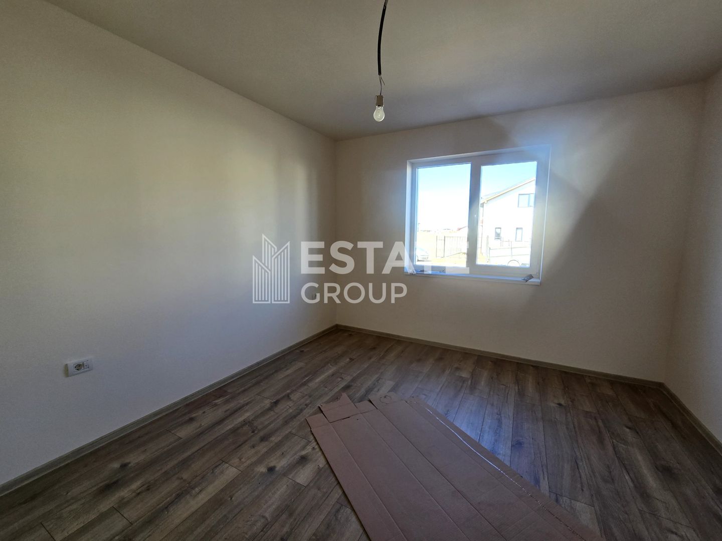 Casa individuala pe parter in Mosnita Noua ! - Poză 7