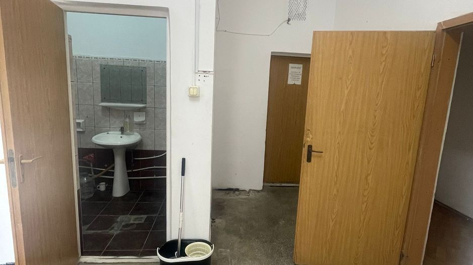 Spațiu Comercial 40 mp lângă viitorul Aqua-Roman Parc: Investește acum - Poză 9