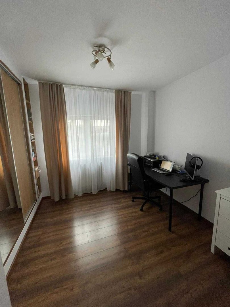 BRASADAS vinde ap 3 cam etaj 1 pe Careiului. - Poză 5