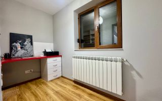 Vânzare apartament cu 3 camere - 130 m.p - în Zona CUG, Iași. - Poză 13