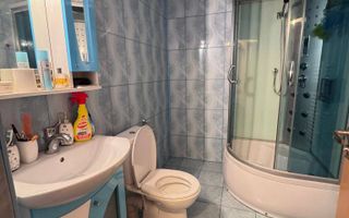 Apartament 2 camere de vânzare, Strada Varnav. - Poză 6