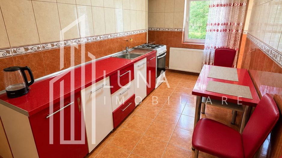 Apartament 3 camere + cameră amenajată la subsol | 2 băi | Tractorul - Poză 8