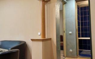 Închiriere apartament 3 camere, 60 mp, 500 euro negociabil - Poză 1