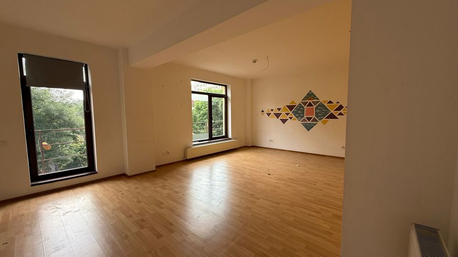 DE ÎNCHIRIAT VILĂ CĂMIN DE BĂTRÂN I AFTERSCHOOL I GARAJ+CURTE I ZONA CENTRALĂ - Poză 14