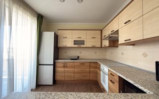 Apartament cu 3 camere, etaj intermediar, parcare, langa Iulius Mall - Poză 3