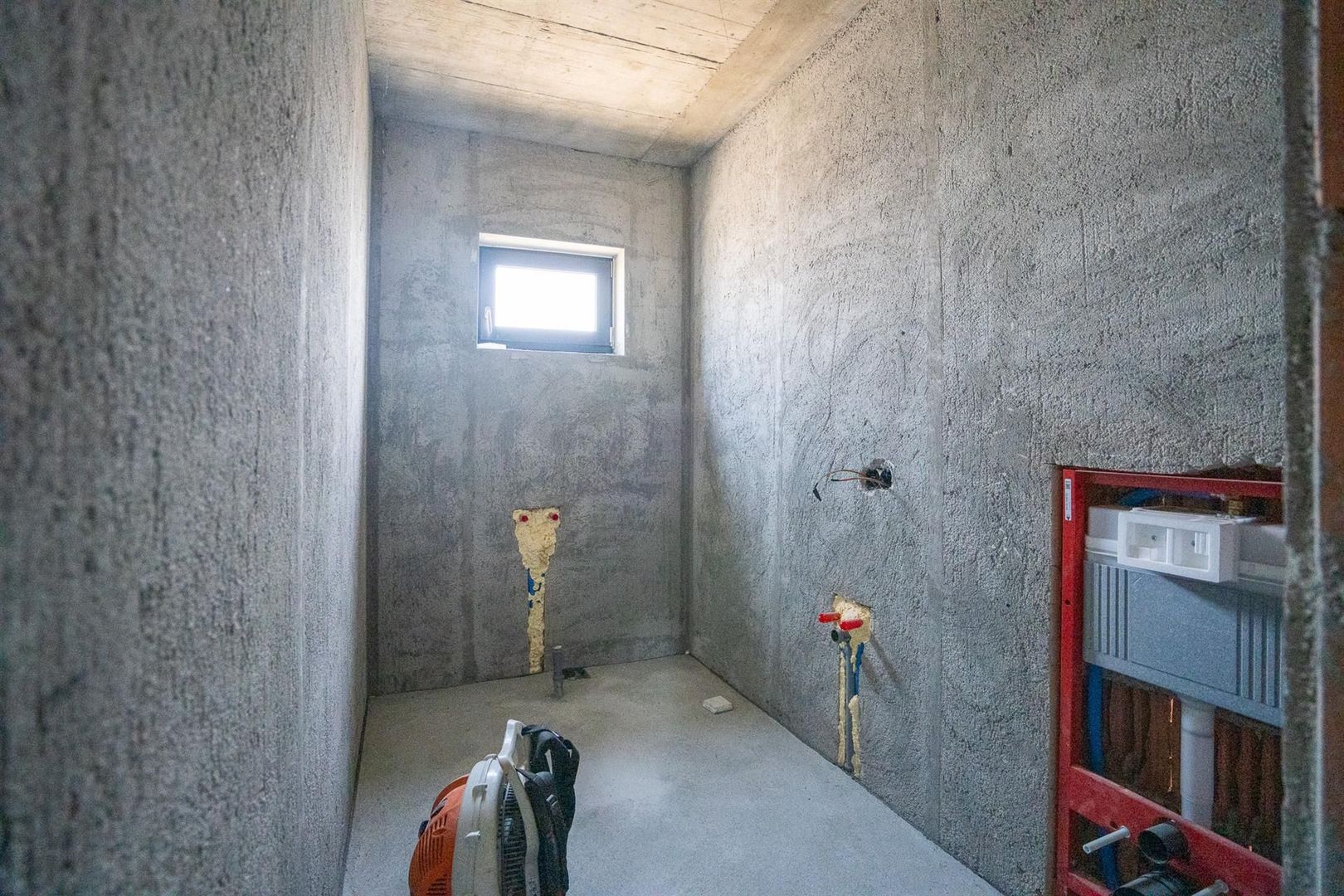 Casa in Oradea 2 dormitoare 2 bai garaj - Poză 4