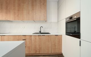APARTAMENT DE LUX CU 2 CAMERE LA INCHIRIERE IN COMPLEX REZIDENTIAL - Poză 4