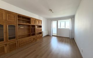 Apartament renovat, decomandat, luminos | Zona Dristor metrou - Poză 1
