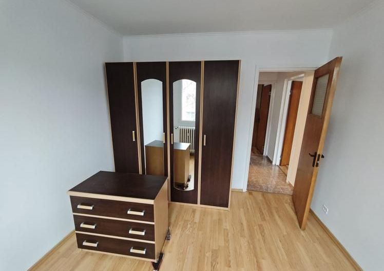 Apartament 3 camere la 7 minute Metrou Sudului, Piața Străduintei - Poză 7
